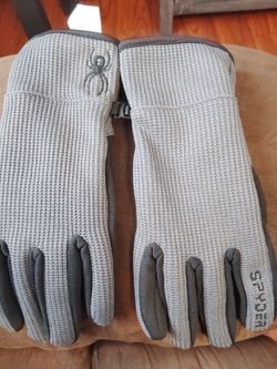 Spyder gloves