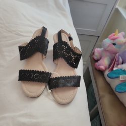 Women's Shoes Size 9.mujer new with tags