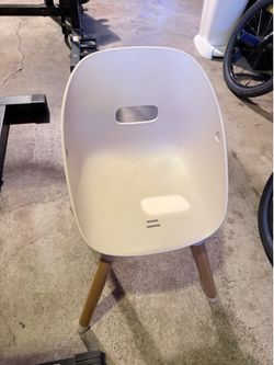 LALO toddler chair