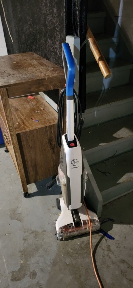 Hover Wet And Dry Pet Vacuum