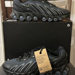 NEW NIKE AIR MAX DN8 Sz 10.5 Sneakers 