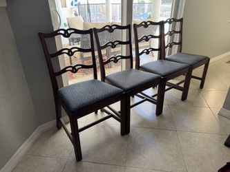 Set Of 4 Mahogany Dining Chairs