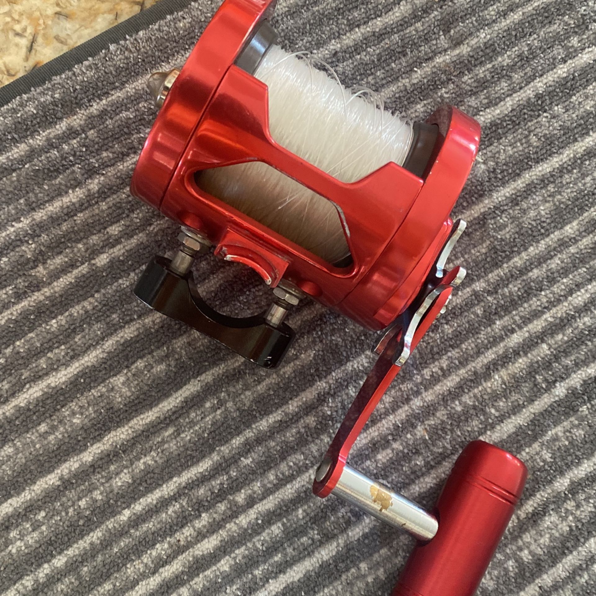 Vintage Accuplates Accurate 4/0 Accuframe Fishing Reel Red with