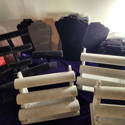 DIGI-MOVING SALE - Jewelry Display Stand Bundle