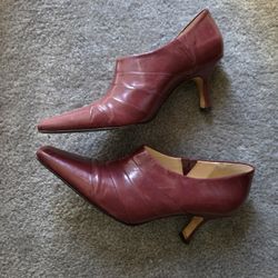 ANTONIO MELANI HEELS, BURGUNDY,  EXCELLENT!