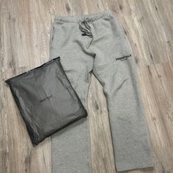 DARK OATMEAL ESSENTIALS SWEATS
