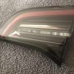 20-24 Tesla Model Y Right Inner Tail Light
