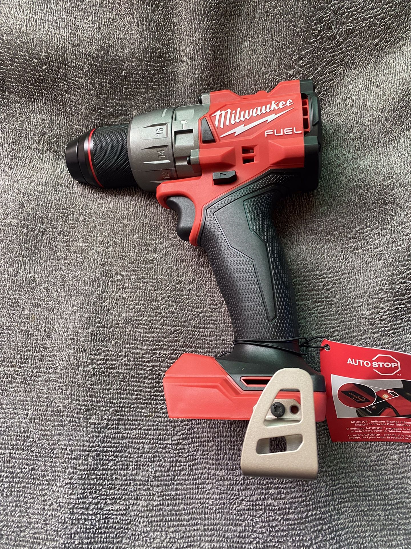 Milwaukee M 18 FUeL 18 V 1/2 Hammer Drill Driver
