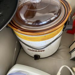 Household Items Selling House All Most Go 