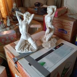 Sexy Statues