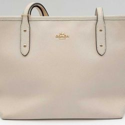 Coach Classic White Leather Shoulder Bag