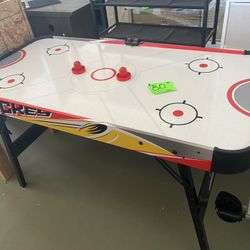 Air Hockey Table