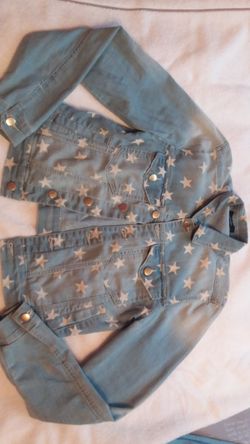 Forever 21 jean jacket size medium