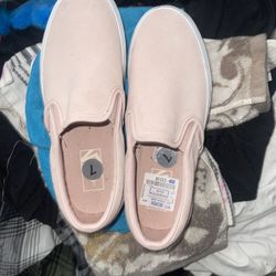 NEW Size 8 1/2 Pale Pink Suede Platform Women’s Vans