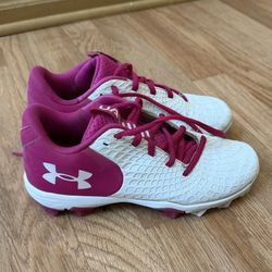 Under Armour Girls Size 4 Softball Cleats