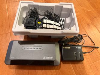 URC MRF-350 RF/IR Home Theater Base Station