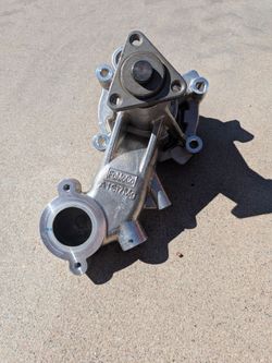 OEM Ford Mustang GT 5.0 Water Pump + 2 Pulleys (1 Brand New) - 2011-2014