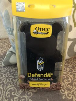 Otter box Samsung S7 clip new !