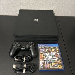 PlayStation 4 PS4 Pro 1TB