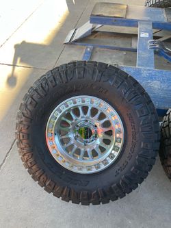 17x9 / 35x12.50R17 / 6x5.5 π₯π₯