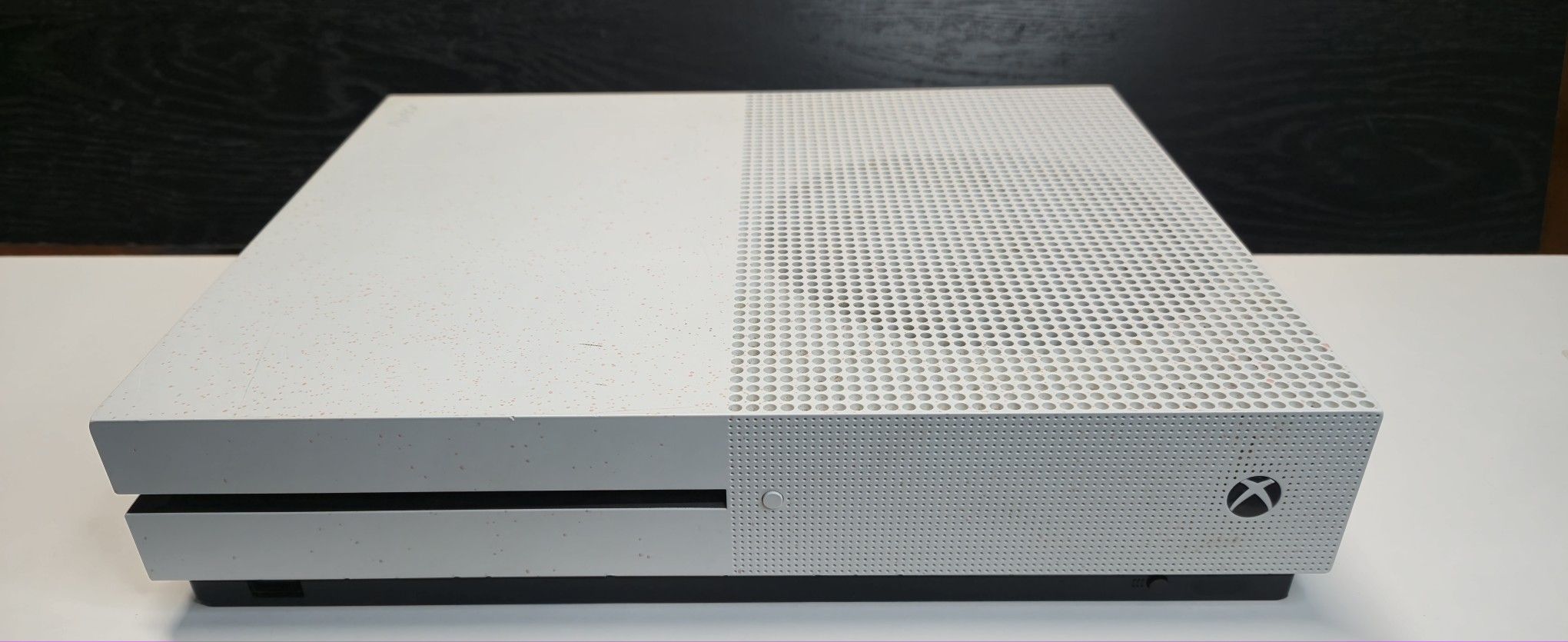 Xbox One S **FOR PARTS**