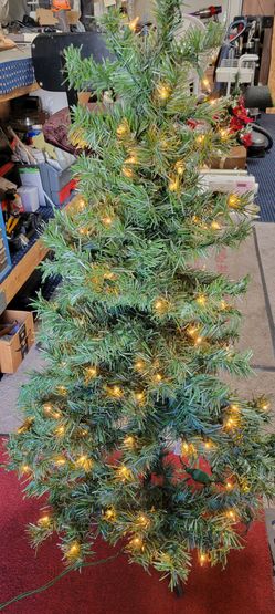 4.5 Ft Christmas Tree