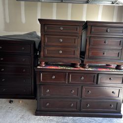 King Bedroom Set