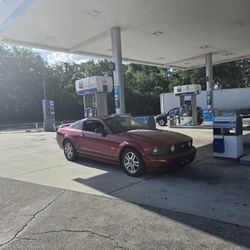 2005 Ford Mustang GT premium