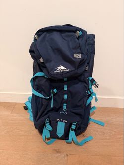 High Sierra Summit 40 Women Hiking Backpack