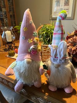 RAE DUNN Easter Gnomes x2