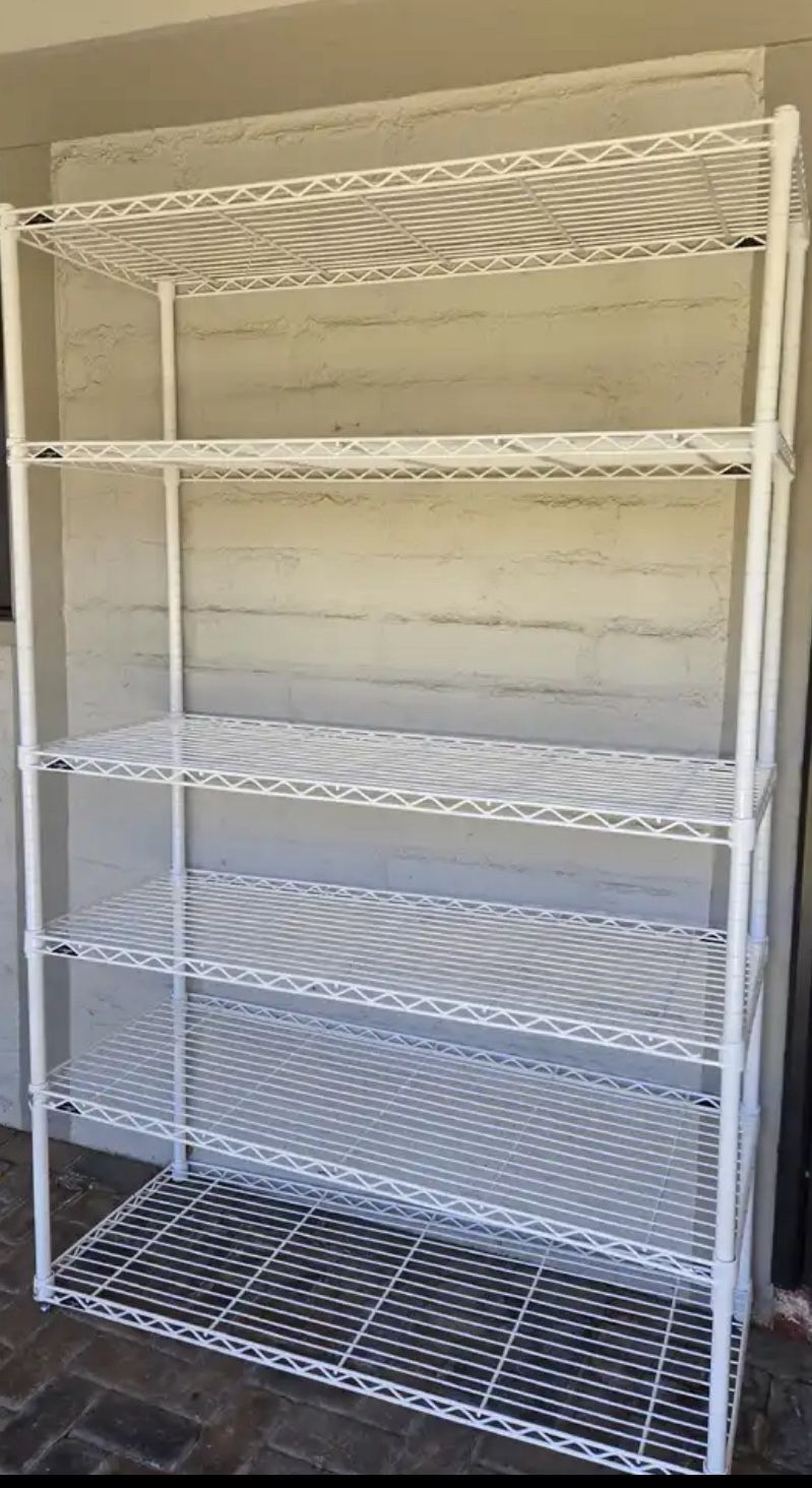 InterMetro 18" x 48" x 74" Shelving Unit with 7 Metal Shelves