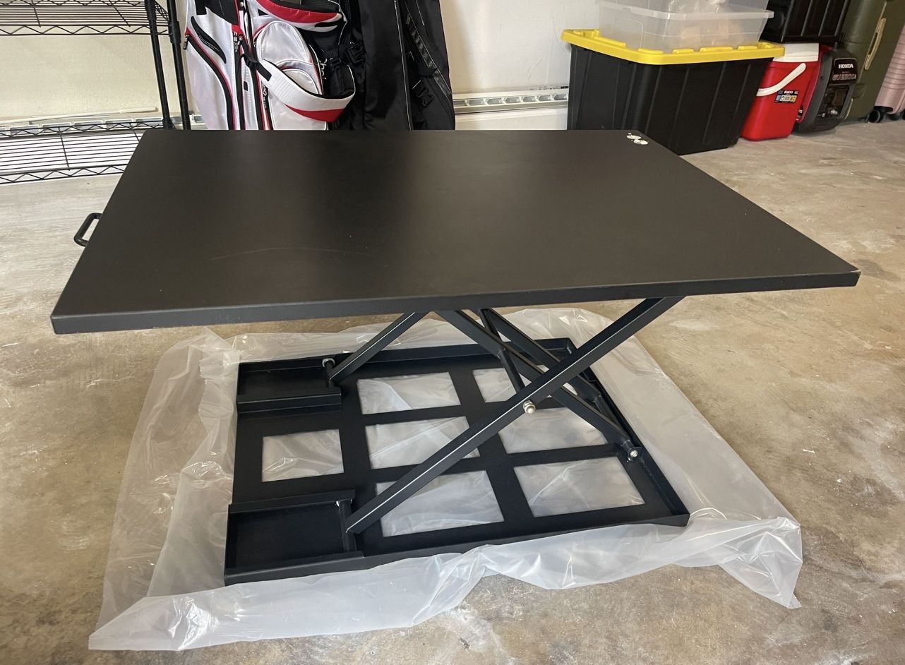 Adjustable Standing Desk Converter - NEW