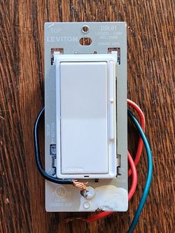 Leviton Decora DSL01 3-way rocker dimmer, 3-way