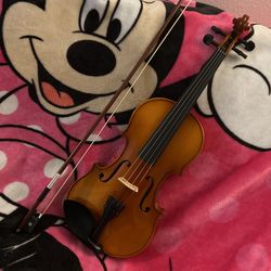 4/4 Student Violin Mend ini  