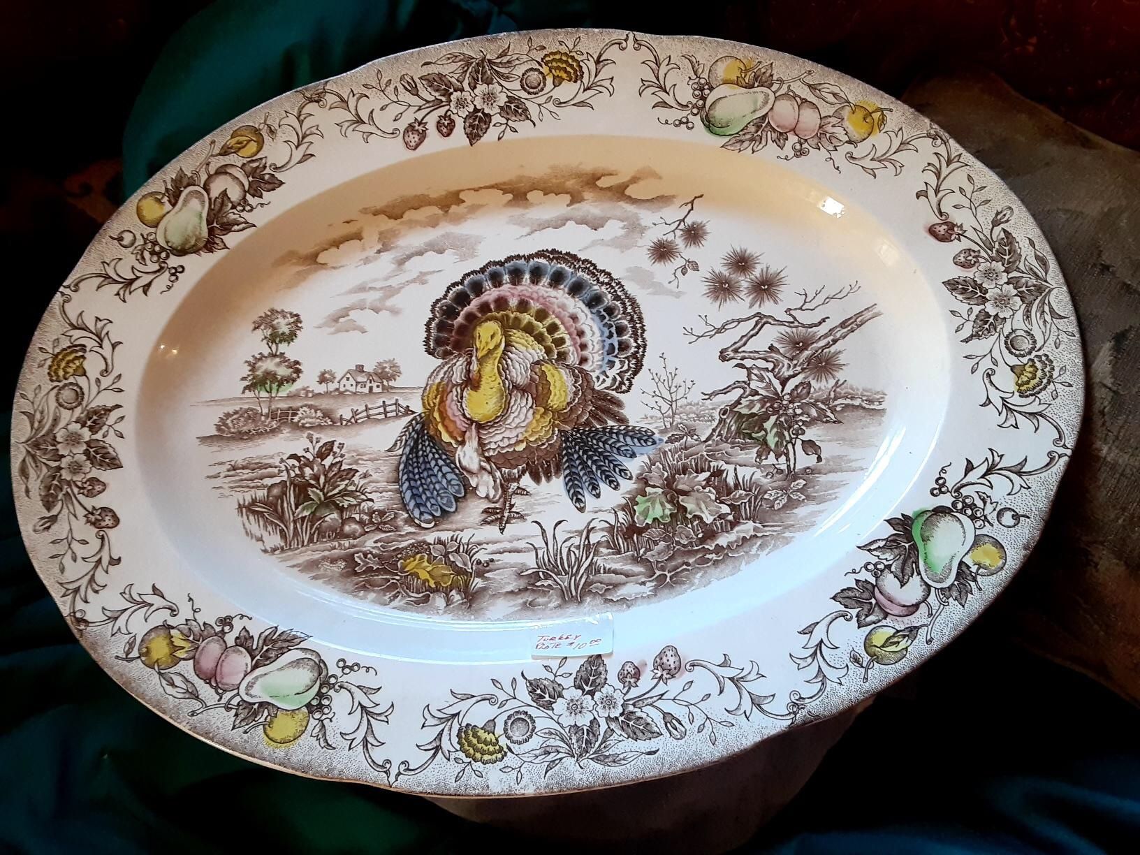 1950 Vintage Turkey Serving Platter, Perfect Condition