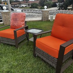 brand new patio bistro set