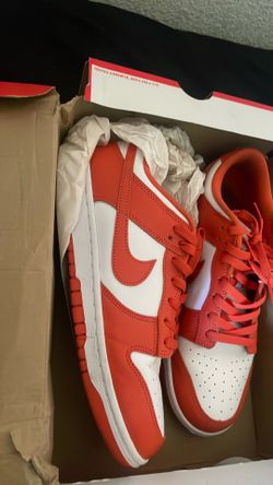 Nike dunks low retro size, 10.5