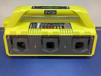 RYOBI P135 ONE+ 18V 6-Port Fast Charger