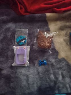 Free items . pick up today