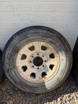 8-Lug Truck Spare Tire
