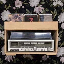 7” Vinyl Display Cabinet