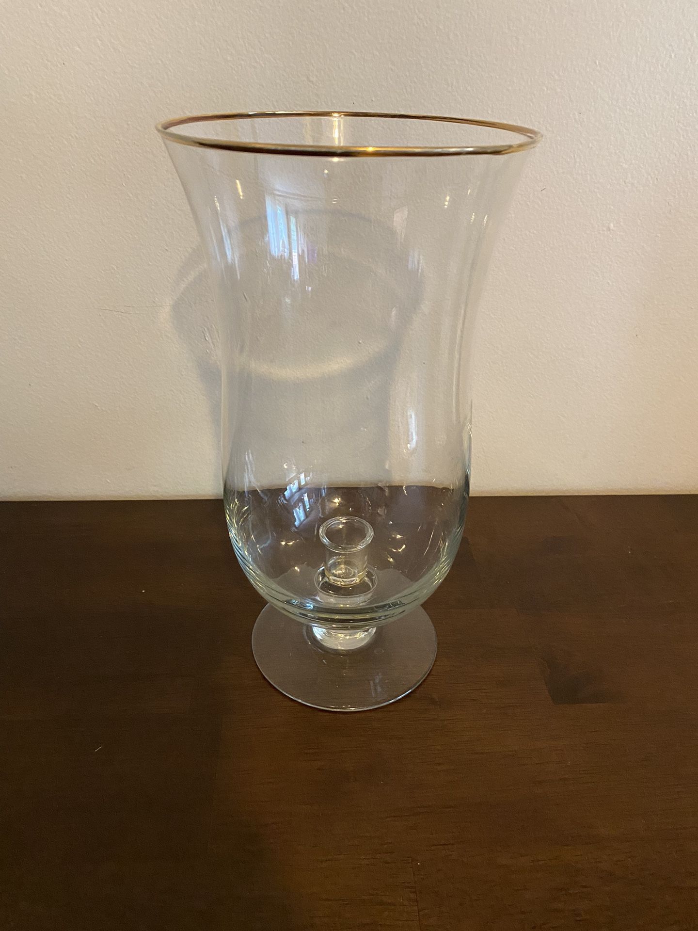 Beautiful vintage large glass vase with gold trimming.