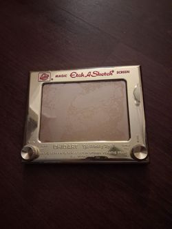 Collectable golden etch-a-sketch