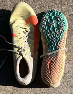 Nike track shoes sz 11