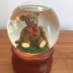Teddy Bear Musical Globe