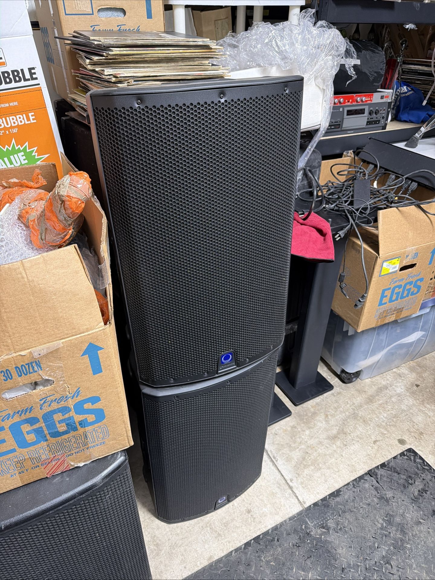 Turbo-sound Powered PA Speakers Pair w/ Klark Teknik DSP – Active 2-Speaker Set
