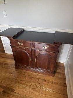 Buffet And Dinning Table 