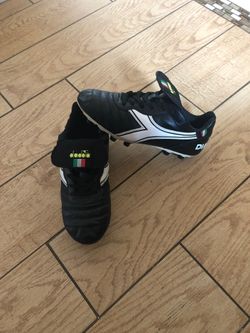 DIADORA CLASSIC