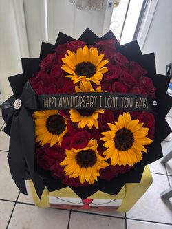Red Roses and Sunflowers Bouquet