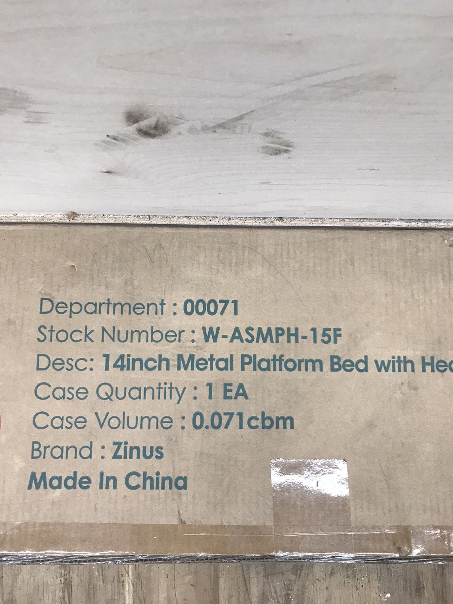 Bed frame & Headboard/Full Size (New)